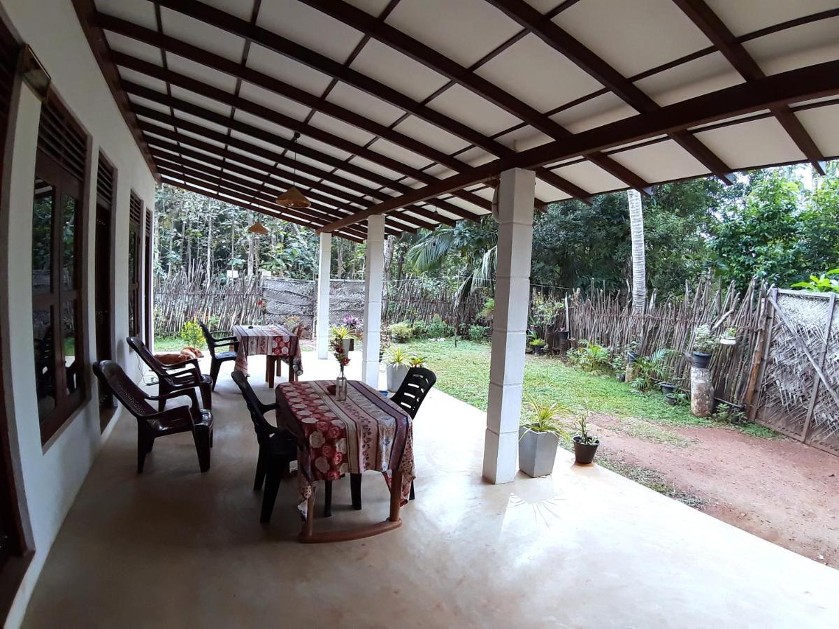 Cashew Villa Hiriketiya ดิคเวลลา ภายนอก รูปภาพ