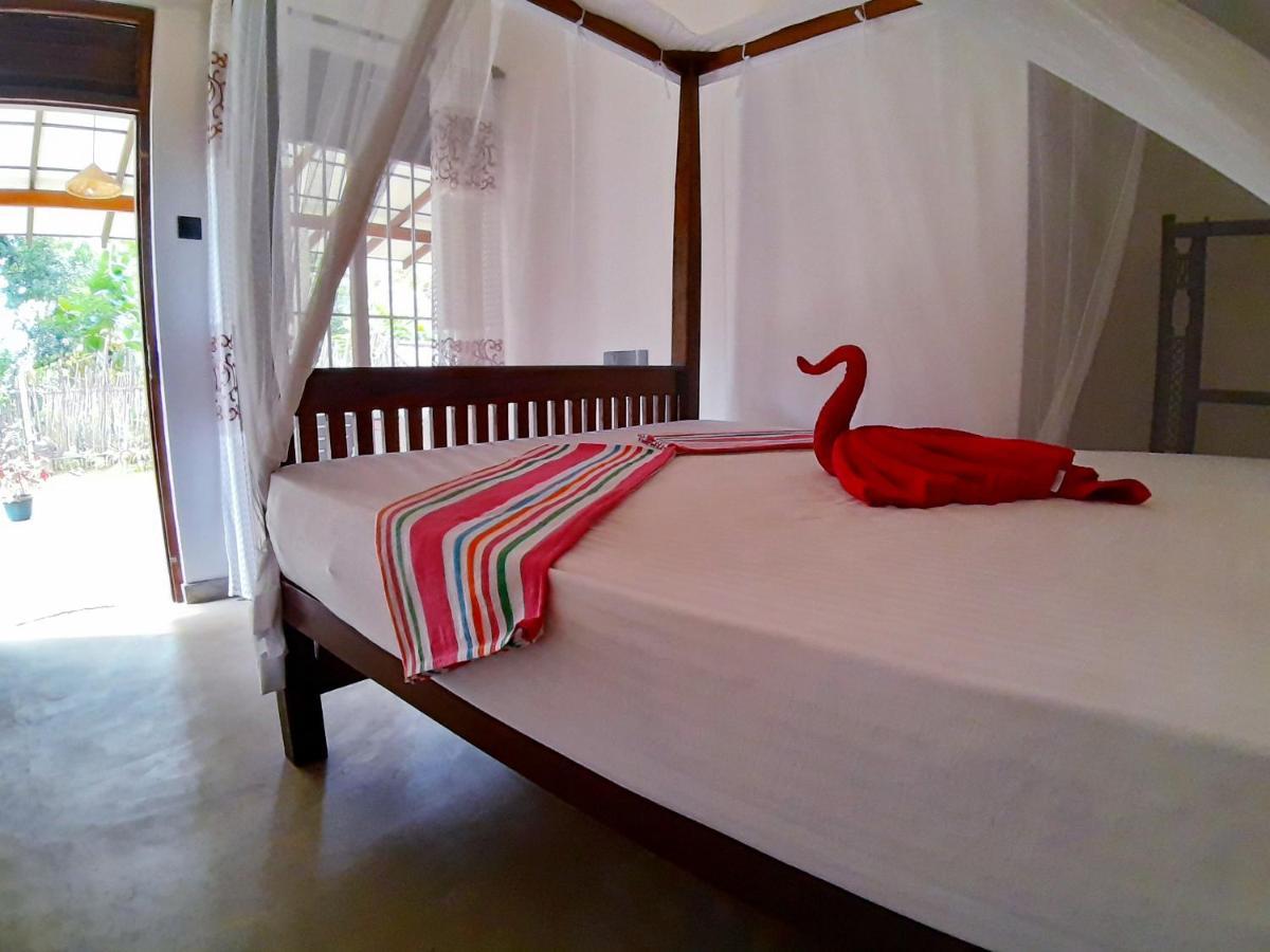 Cashew Villa Hiriketiya ดิคเวลลา ภายนอก รูปภาพ